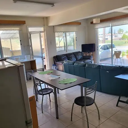 Lovely House 2 Bedrooms Wiht View Oroklini